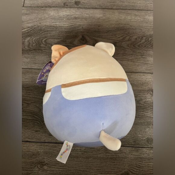Squishmallows Davitta Cute Plush Toy with Overalls and Bow - Picture 3 of 4